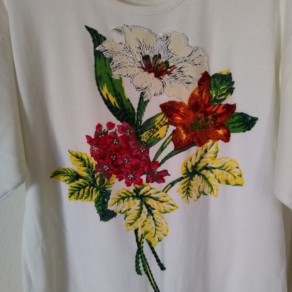 Victoria Harbour - Medium - White